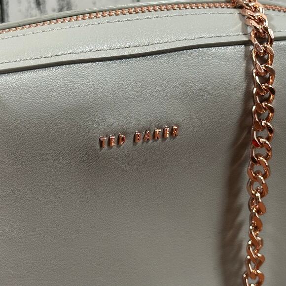 Ted Baker Women's Amora Tassel Detail Camera Crossbody Bag - Picture 5 of 10